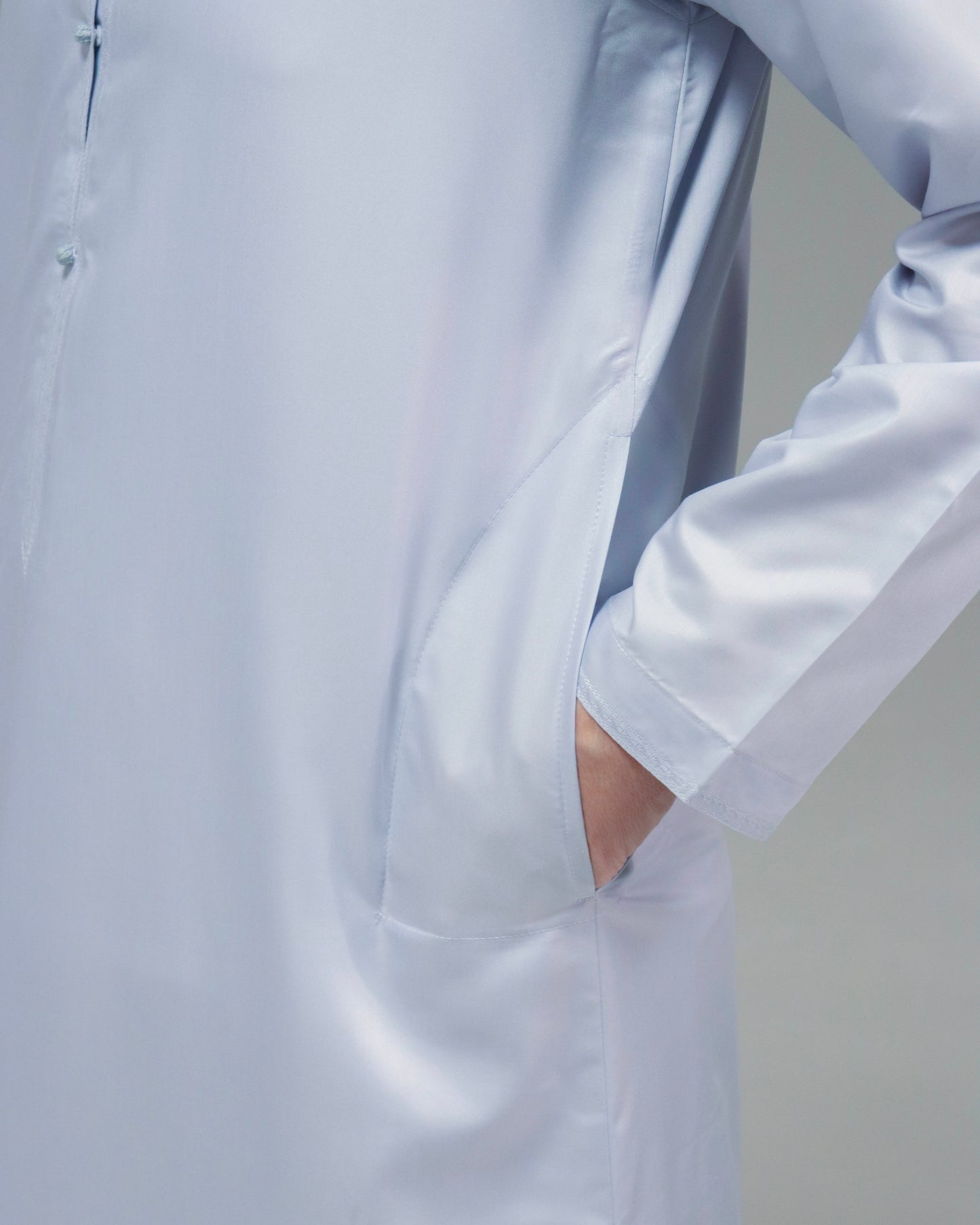 BAHRAINI QAMEES - SKY BLUE