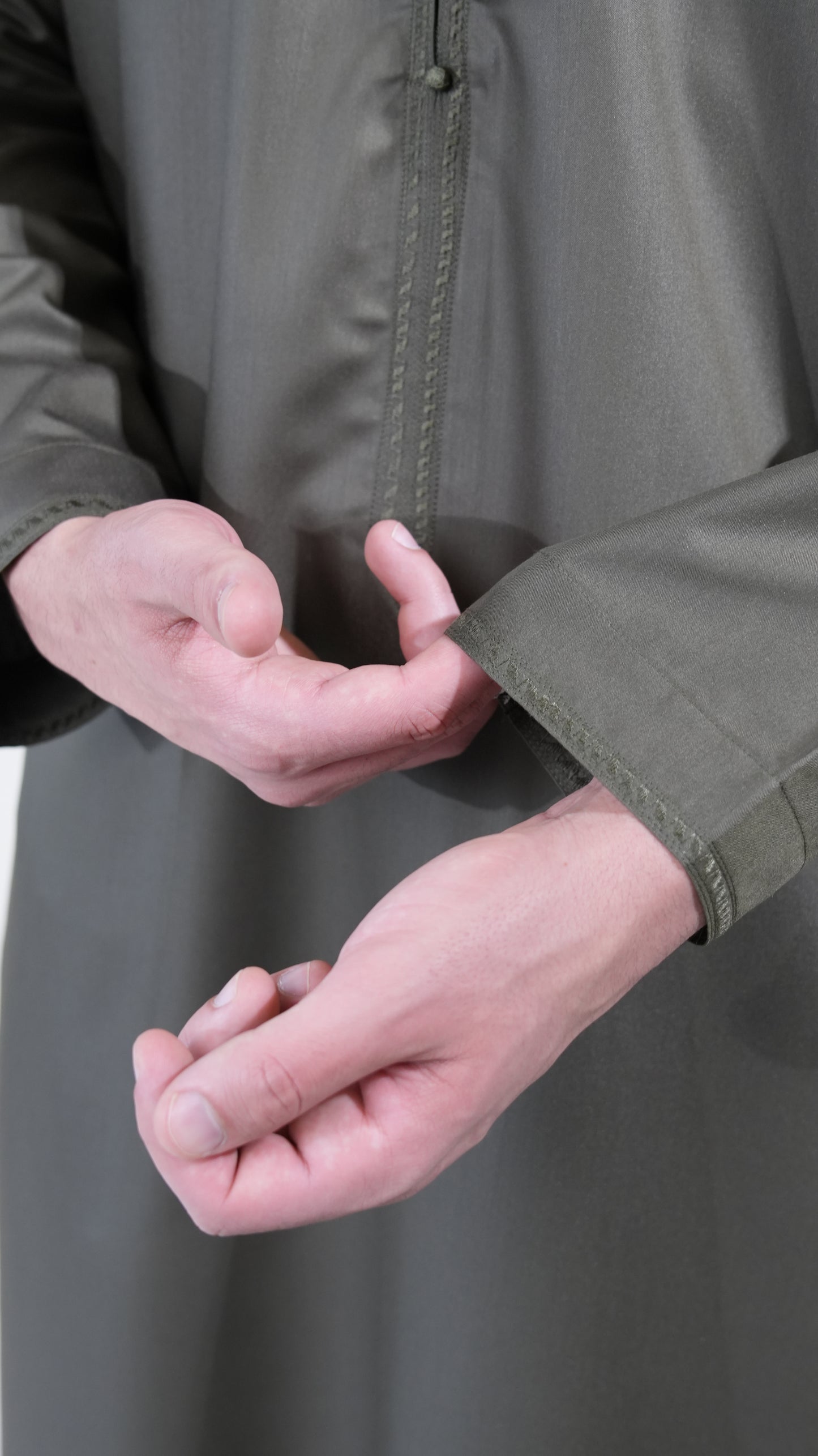 BAHRAINI QAMEES - KHAKI